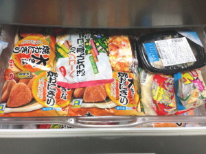 冷凍庫（大）の内引出