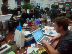 フェイスブックの創設者・CEOのマーク・ザッカーバーグの机の上