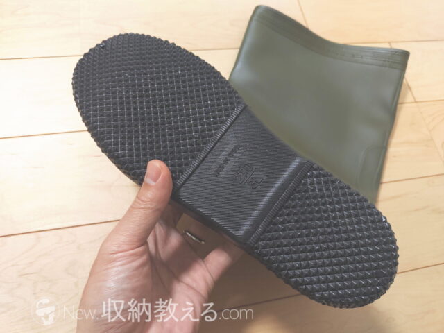 ギリオ・コンパクトレインブーツKURU-KURU JPK-1の靴底は薄い