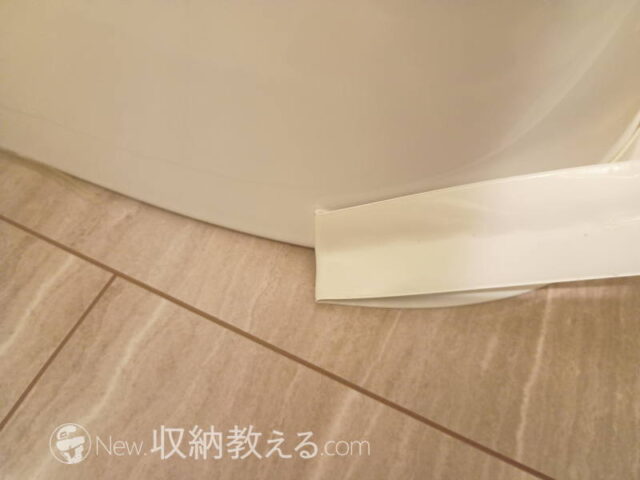 2年近くが経過してからグリーンオーナメントの防水テープを剥がしてみたところキレイに剥がすことができました