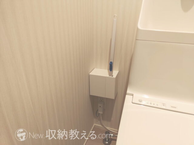 山崎実業・ウォール流せるトイレブラシ＆替えブラシホルダーtowerの取り付け完了！