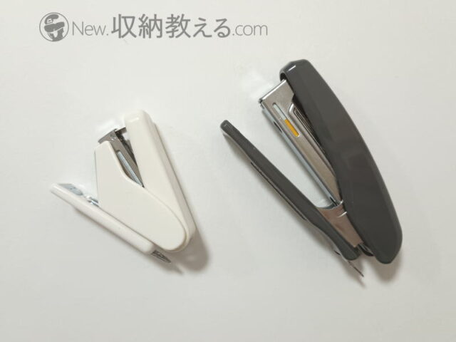 コクヨ・ 壁につけるマグネット専用ホッチキスLSW-SLT10Wとマックス・HD-10NX　大きさの比較