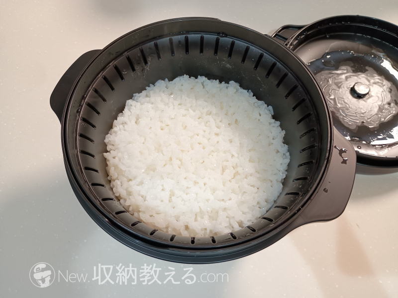スケーターの電子レンジ専用スチームご飯メーカーで炊いたご飯